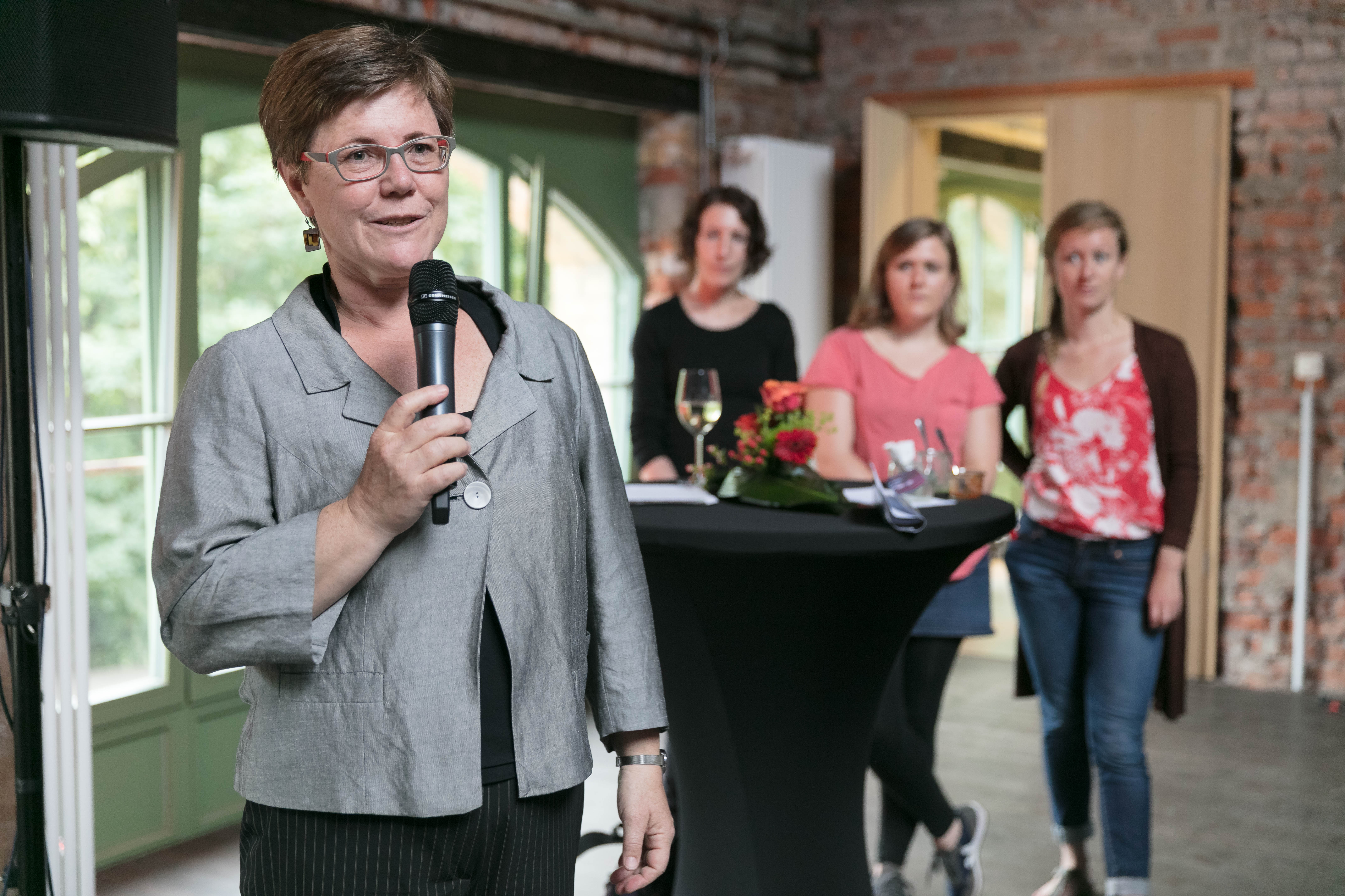 Vernissage, Foto by europafoto KLINGER (32).jpg