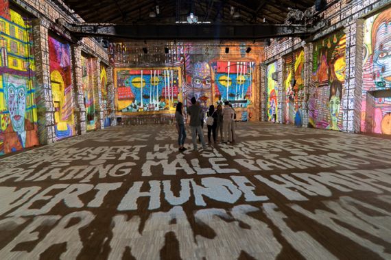 Hundertwasser-Experinece_Eine-Video-Installation-von-Immersive-Art-FActory_Foto-by-Immersive-Art-Factory.jpg